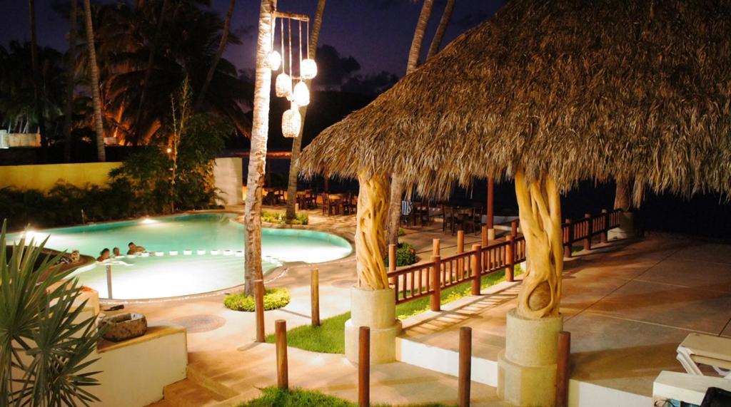 Akan Resort Los Ayala Esterno foto